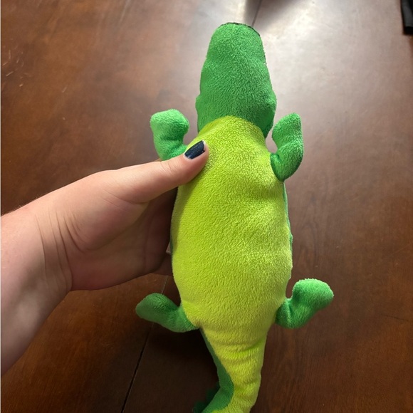 Green Plush Alligator Toy - Picture 2 of 3